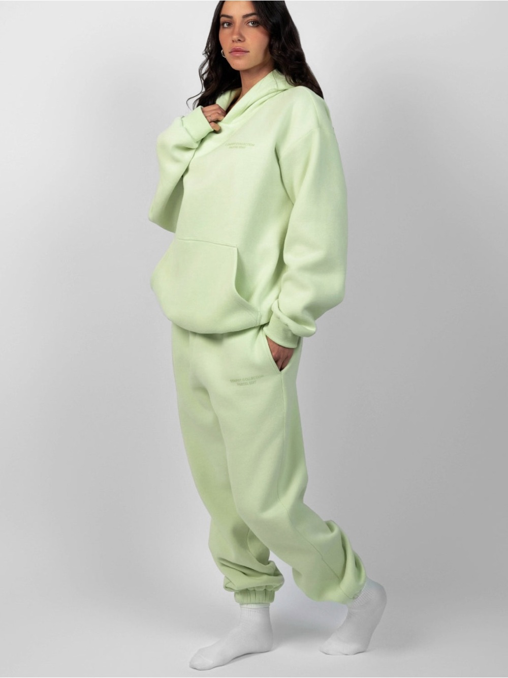 NWT Comfrt Pastel Collection Honeydew Sweatpants M - Picture 2 of 6